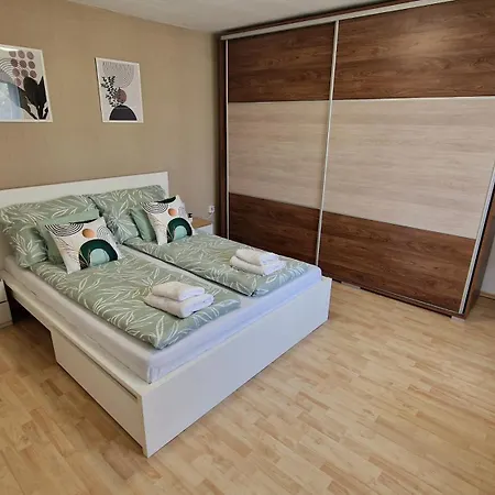 Freedom Apartment Szekesfehervar